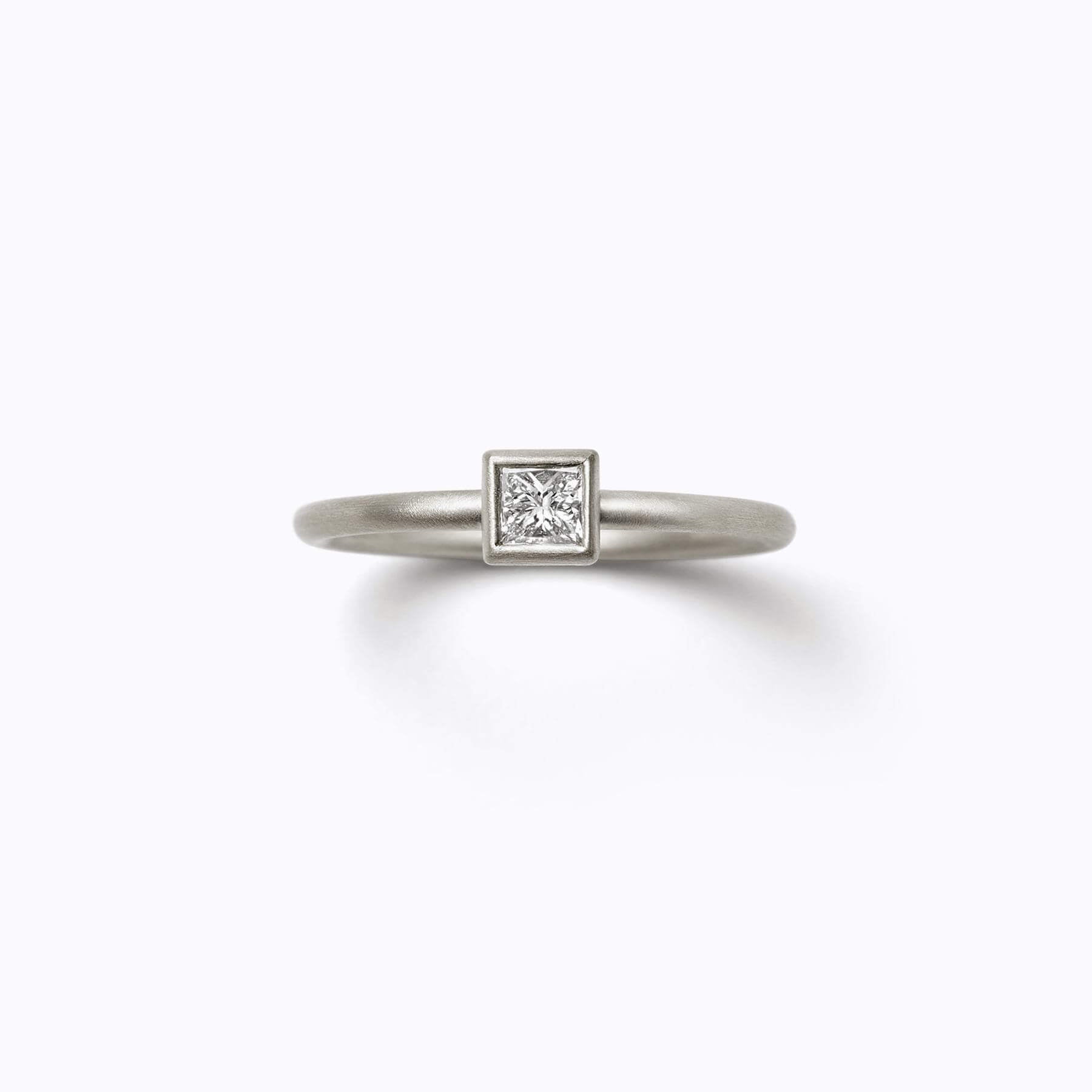 Classic Ring 03
