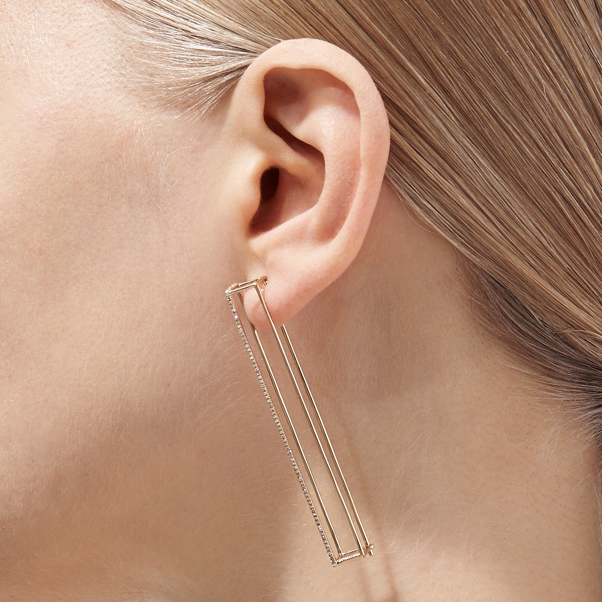 Diamond Rectangle Pierce 60