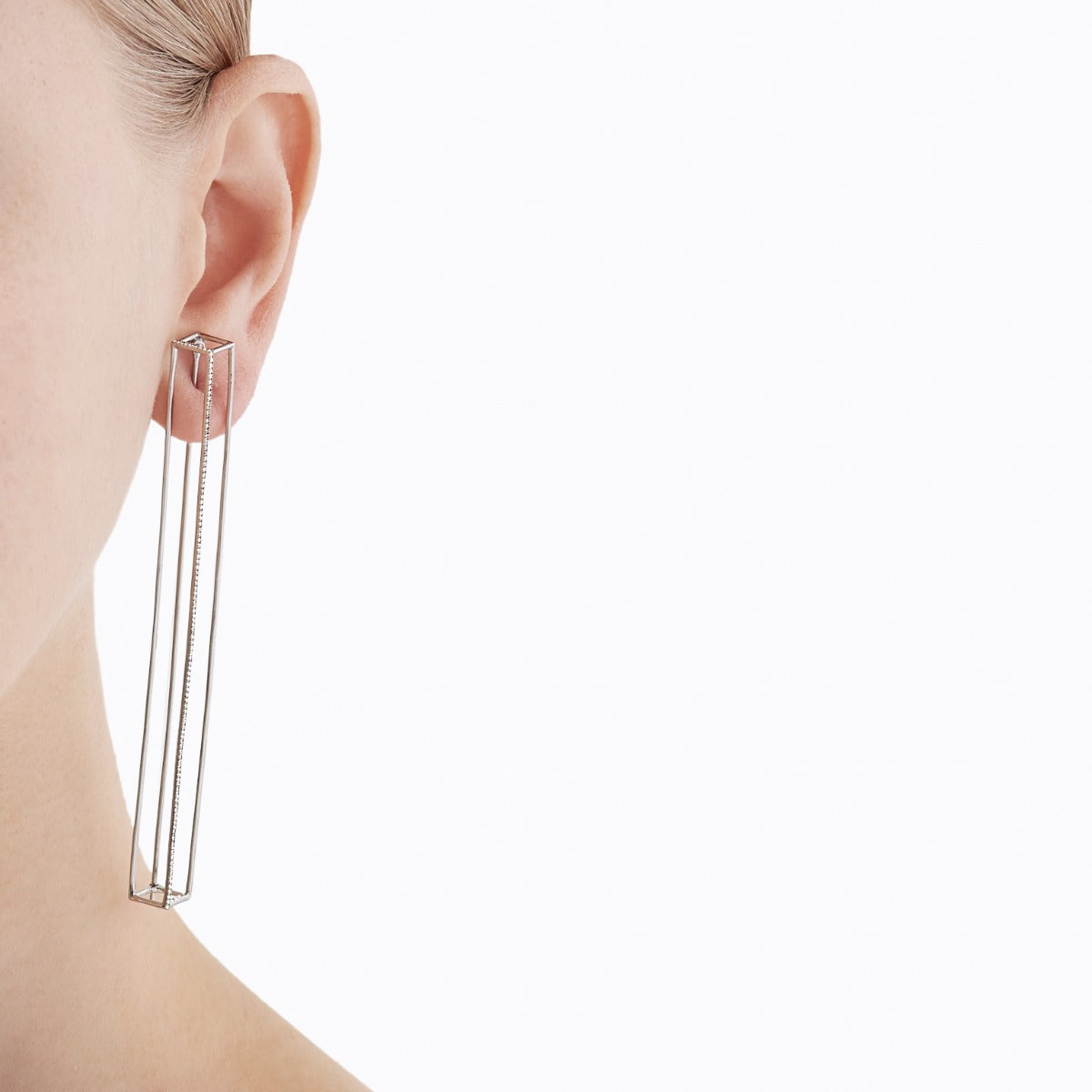 Diamond Rectangle Pierce 90