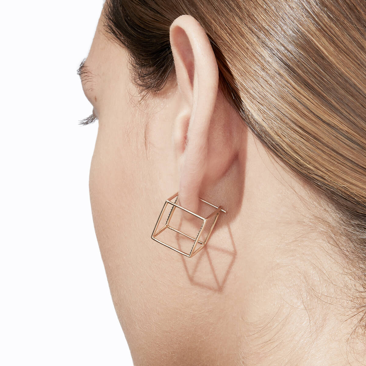 Diamond Square Pierce 15 (01)