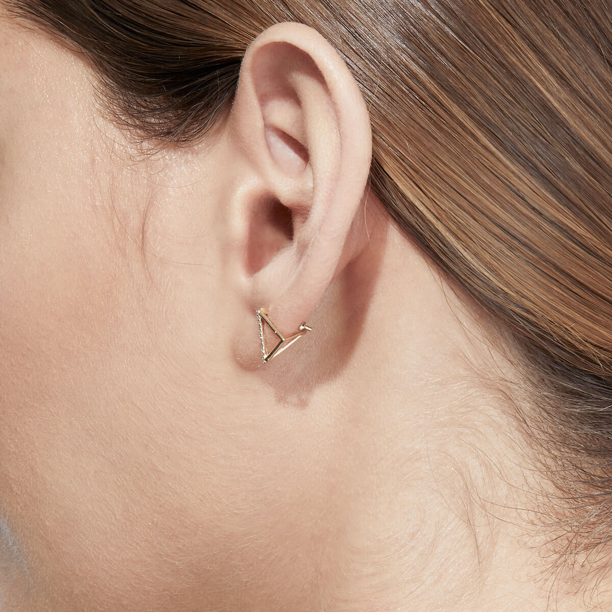 Diamond Triangle Earring 10 (01)