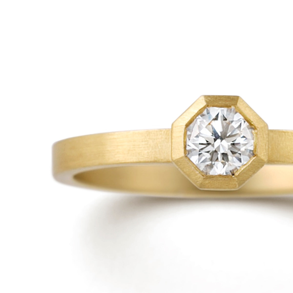 Octagon Ring 01