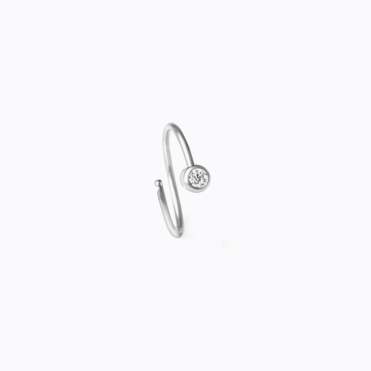 One-Stone Hoop Earring 01
