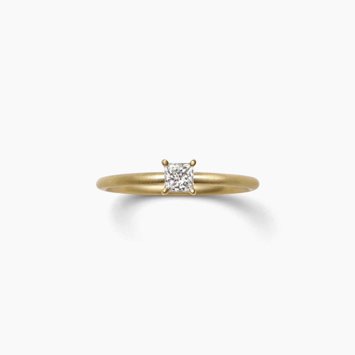 Classic Ring 04 (VS), yellow gold