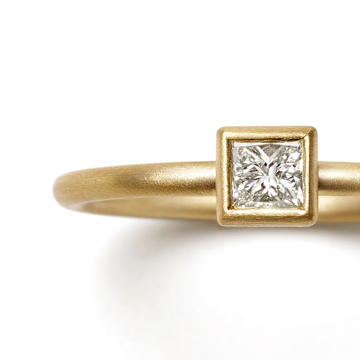 Classic Ring 03