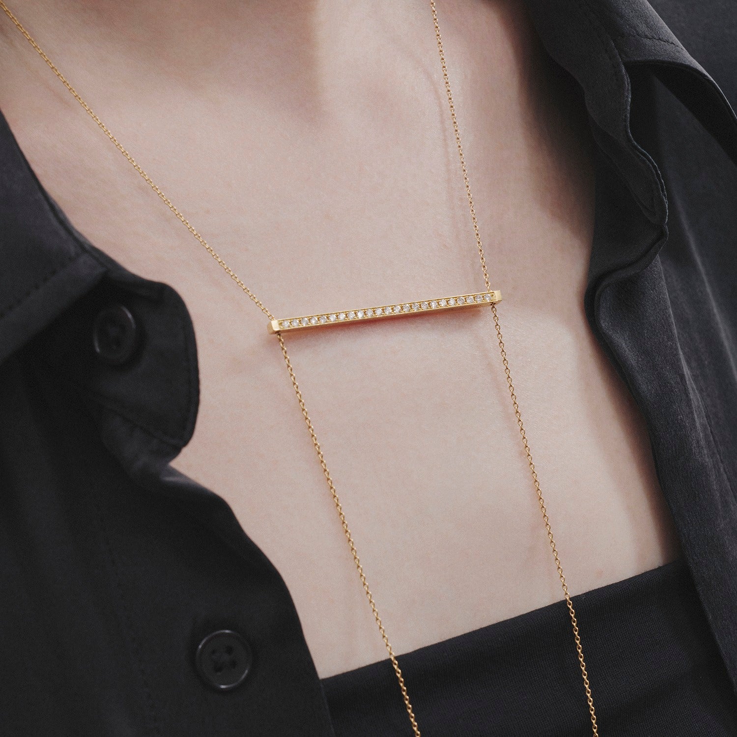 Diamond Bar Necklace 01