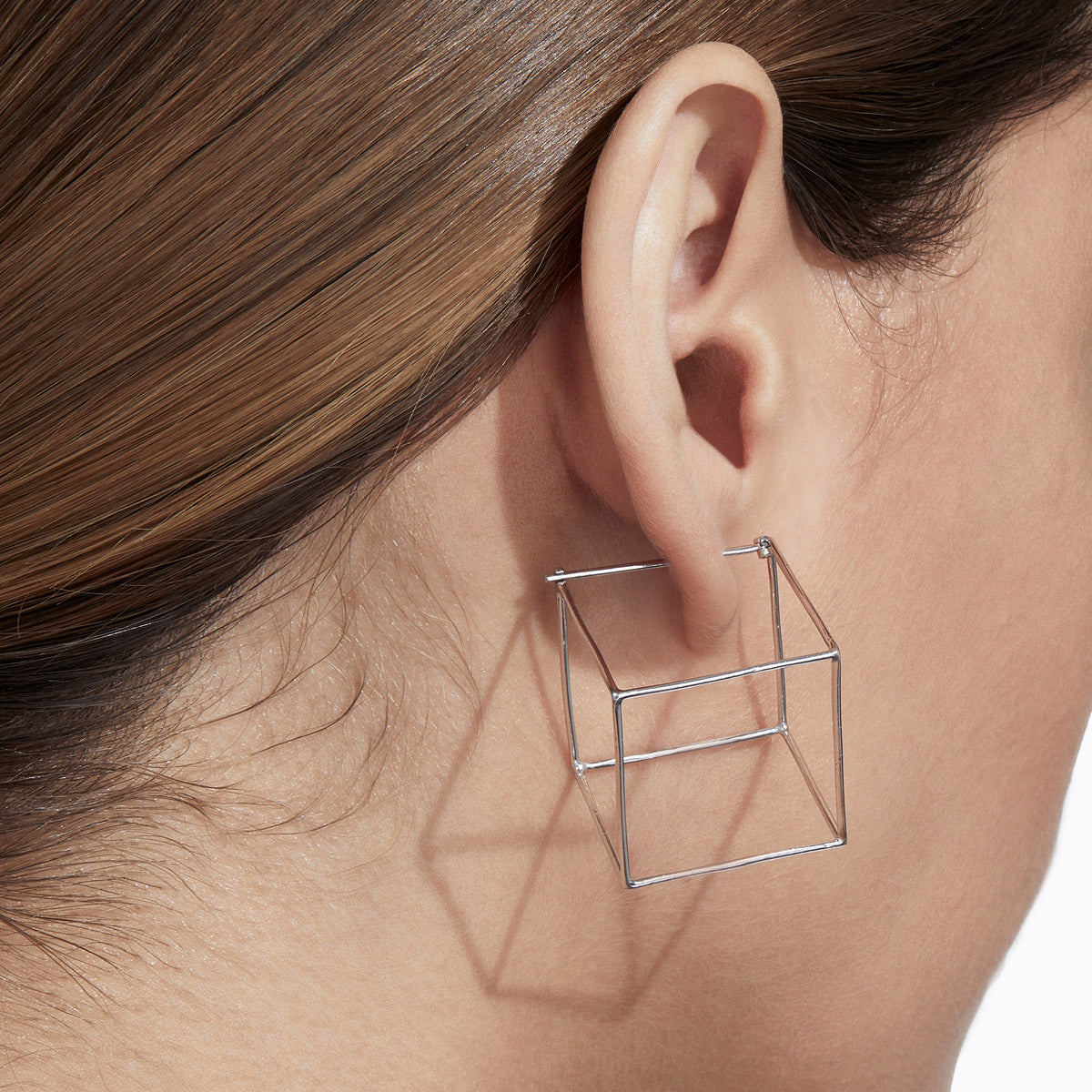 Square Pierce 25