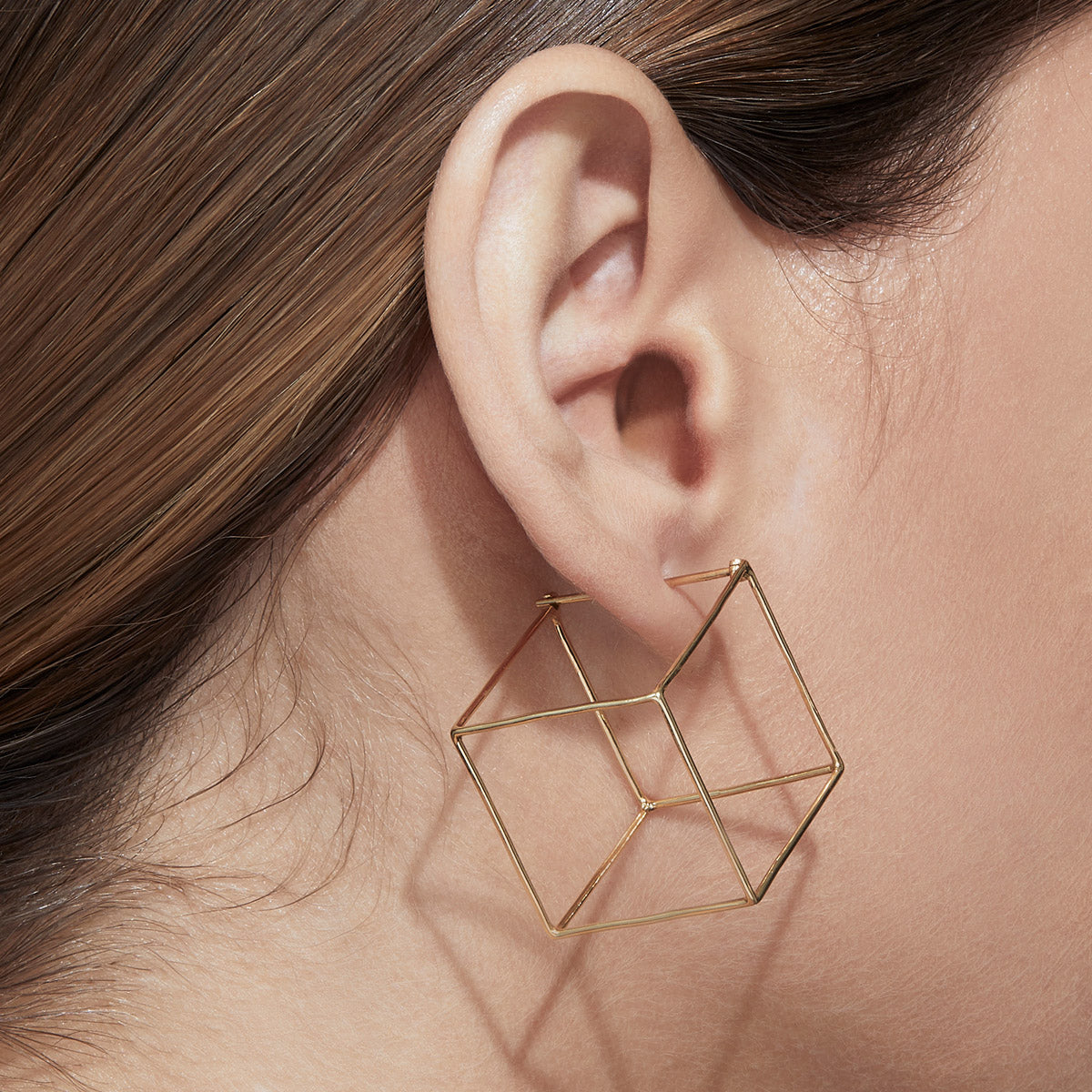 Square Pierce 25