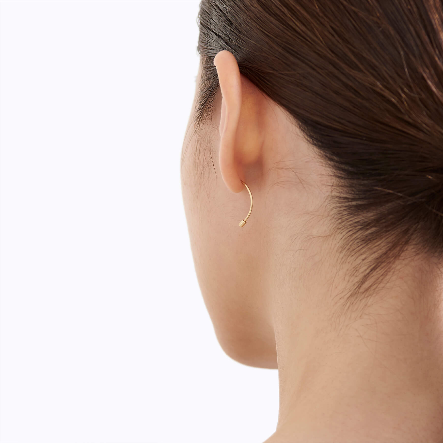 Twist Curl Pierce 01