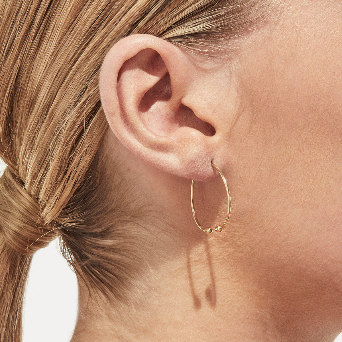 Twist Round Pierce 03