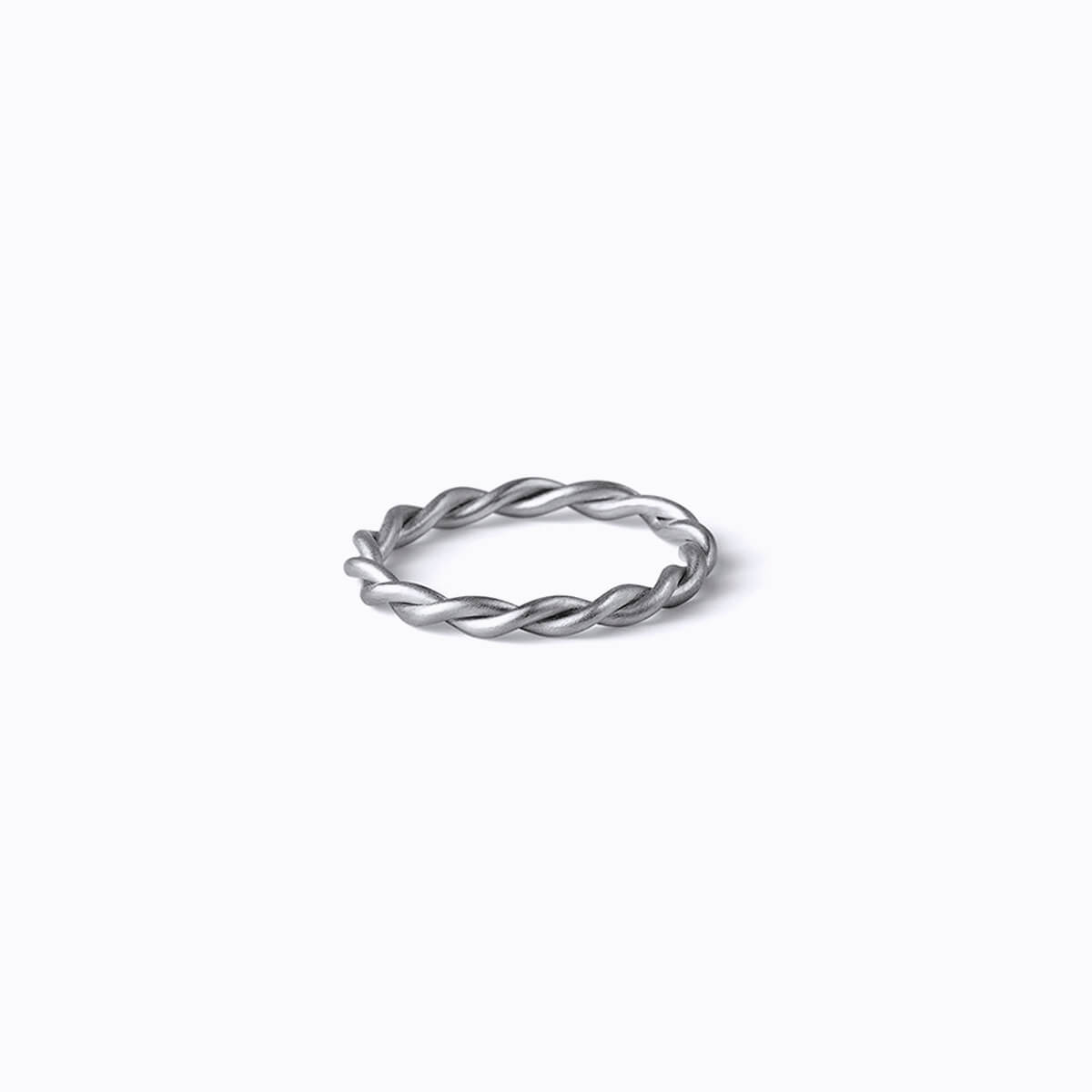 Twist Ring